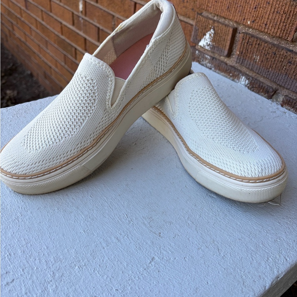 Dr. Scholl's Off-White Knit Slip-On Sneakers